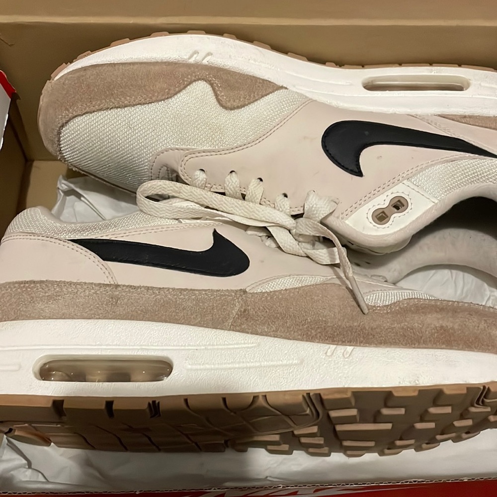 Nike Air Max 1
Sand Black used
